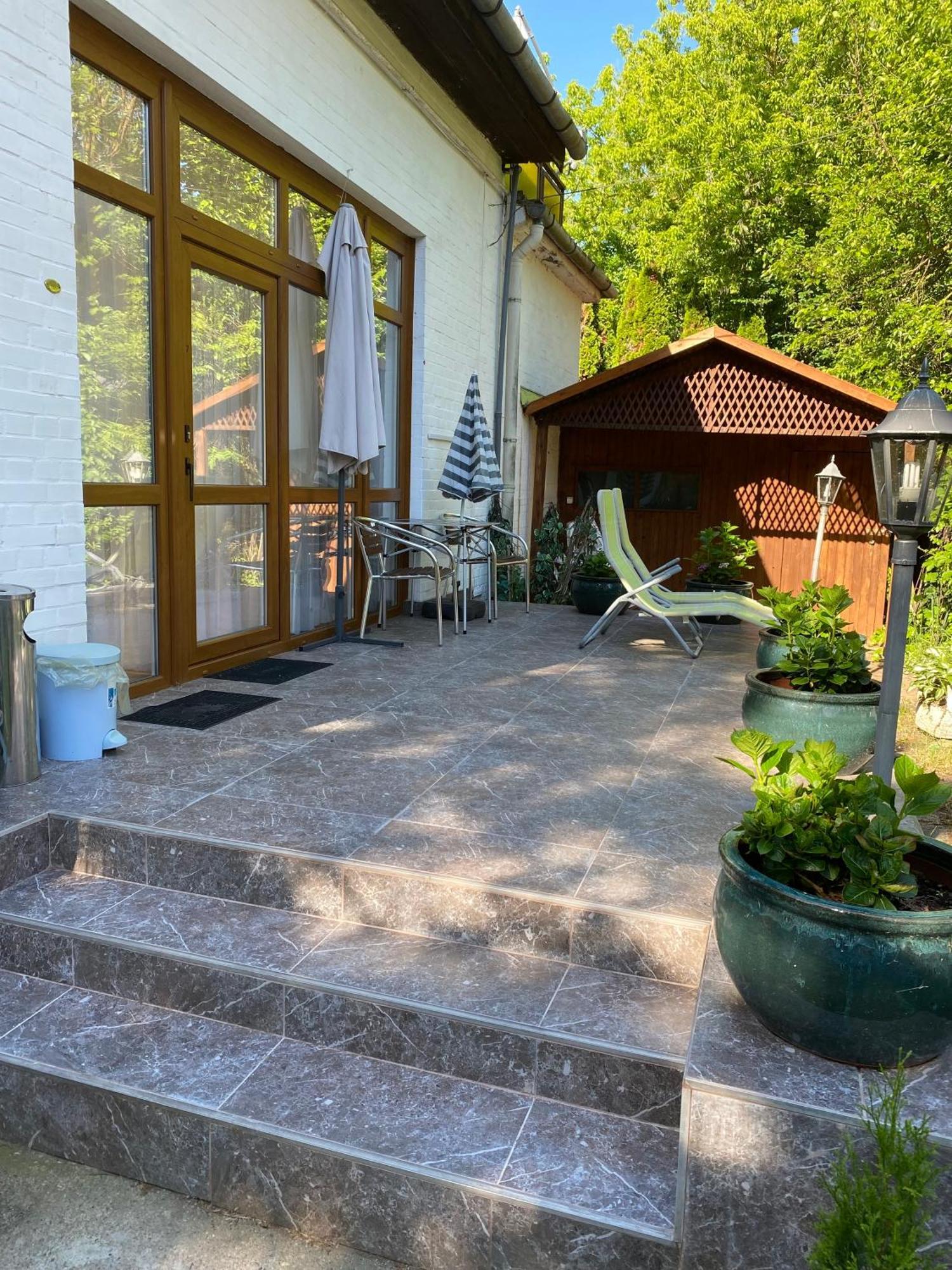 Bed and Breakfast Platanus Vendeghaz Zamárdi Exterior foto